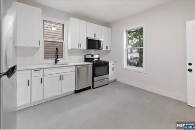 533 Clinton Street, East Orange, NJ 07018 - Photo 21