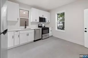533 S Clinton St, East Orange, NJ 07018 - Photo 21