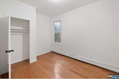 533 Clinton Street, East Orange, NJ 07018 - Photo 11