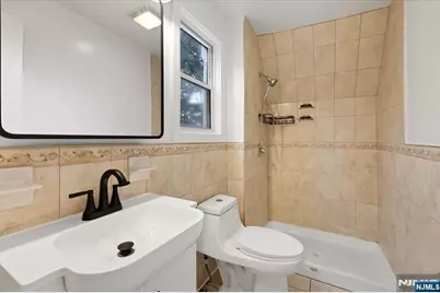 533 Clinton Street, East Orange, NJ 07018 - Photo 31