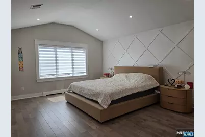 60 Brinkerhoff Terrace 1st Fl #1st Fl, Palisades Park, NJ 07650 - Photo 5