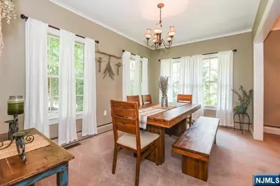 39 Circle Avenue, Wayne, NJ 07470 - Photo 9