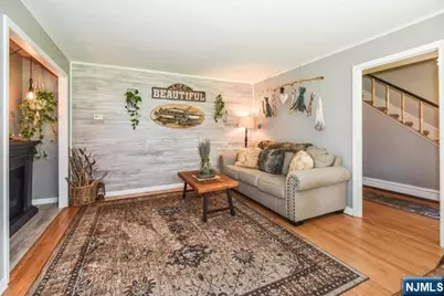 39 Circle Avenue, Wayne, NJ 07470 - Photo 11