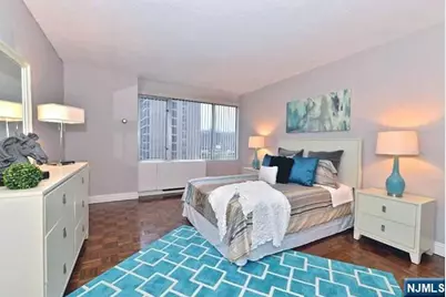 5 Horizon Road 203 #203, Fort Lee, NJ 07024 - Photo 11