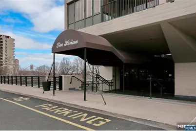 5 Horizon Road 203 #203, Fort Lee, NJ 07024 - Photo 3