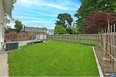 23-16 Ward, Fair Lawn, NJ 07410 - Photo 29