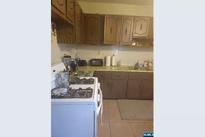 785 Highland Avenue, Newark, NJ 07104 - Photo 5