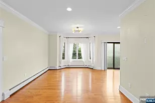40 Oakdene Ave B, Palisades Park, NJ 07650 - Photo 11