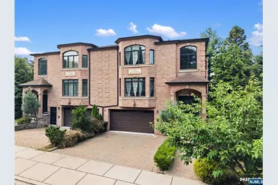 40 Oakdene Avenue B #B, Palisades Park, NJ 07650 - Photo 1
