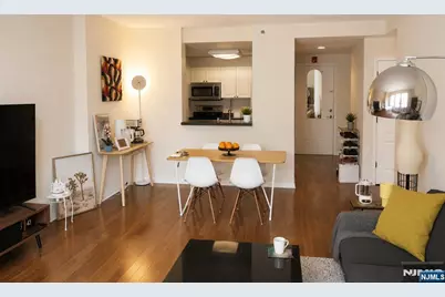 3301 City Place, Edgewater, NJ 07020 - Photo 5