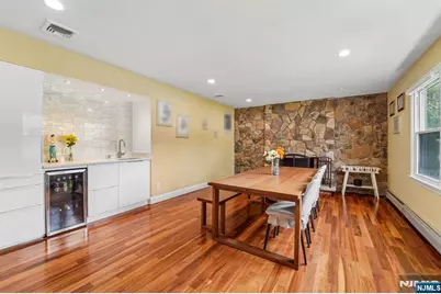 12 Manning Road, Paramus, NJ 07652 - Photo 11