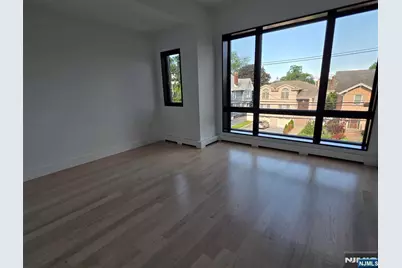 1047 Anderson Avenue B #B, Fort Lee, NJ 07024 - Photo 17