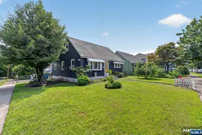 97 Wabash Avenue, Paterson, NJ 07503 - Photo 41