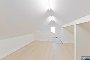 693 Chestnut Ave, Teaneck Township, NJ 07666 - Photo 11