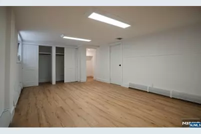 453 8th Street, Palisades Park, NJ 07650 - Photo 25