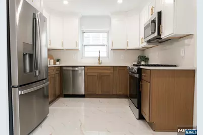 453 8th Street, Palisades Park, NJ 07650 - Photo 15