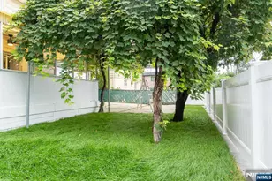 453 8th St, Palisades Park, NJ 07650 - Photo 29