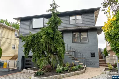 453 8th Street, Palisades Park, NJ 07650 - Photo 3
