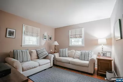 11 Haring Drive, Old Tappan, NJ 07675 - Photo 9