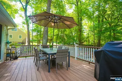 11 Haring Drive, Old Tappan, NJ 07675 - Photo 15