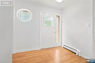 253 McElroy Ave, Fort Lee, NJ 07024 - Photo 7