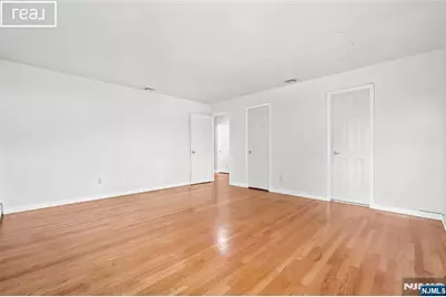 253 McElroy Avenue, Fort Lee, NJ 07024 - Photo 23