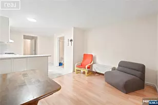 253 McElroy Ave, Fort Lee, NJ 07024 - Photo 41