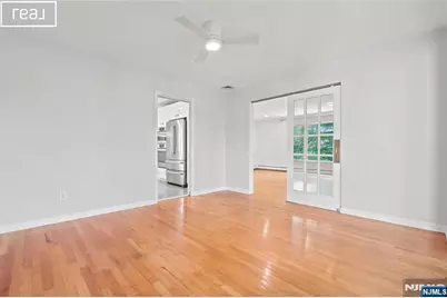 253 McElroy Avenue, Fort Lee, NJ 07024 - Photo 13
