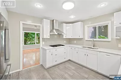 253 McElroy Avenue, Fort Lee, NJ 07024 - Photo 19