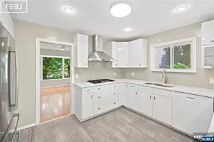 253 McElroy Ave, Fort Lee, NJ 07024 - Photo 19