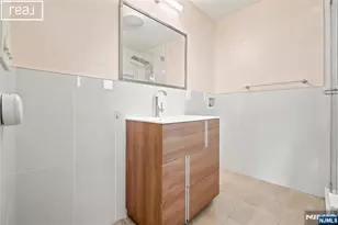 253 McElroy Ave, Fort Lee, NJ 07024 - Photo 25