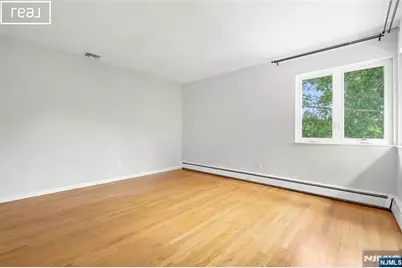 253 McElroy Avenue, Fort Lee, NJ 07024 - Photo 31