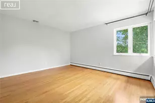 253 McElroy Ave, Fort Lee, NJ 07024 - Photo 31