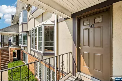 33 Henry Place B2 #B2, Hackensack, NJ 07601 - Photo 5