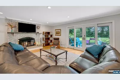 98 Walnut Street, Oakland, NJ 07436 - Photo 7