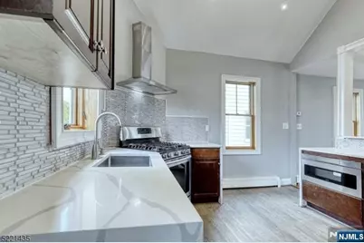 101 Carlton Avenue, East Rutherford, NJ 07073 - Photo 7
