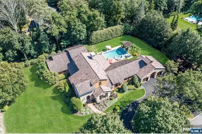 900 Laurie Lane, Franklin Lakes, NJ 07417 - Photo 45