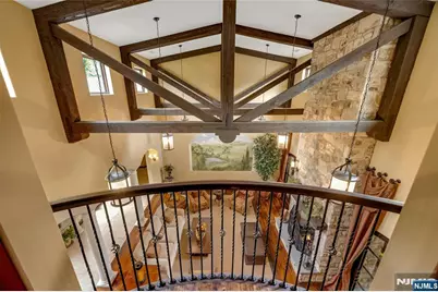 900 Laurie Lane, Franklin Lakes, NJ 07417 - Photo 9