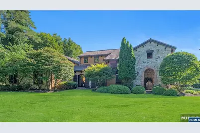 900 Laurie Lane, Franklin Lakes, NJ 07417 - Photo 43