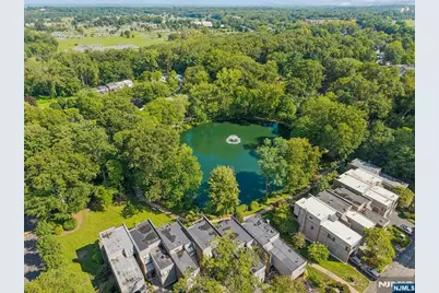 300 Pond Court 5E #5E, Washington Township, NJ 07676 - Photo 33