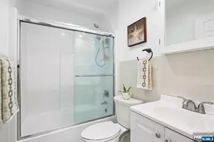 300 Pond Ct 5E, Washington Township, NJ 07676 - Photo 29