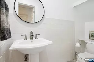 300 Pond Ct 5E, Washington Township, NJ 07676 - Photo 19