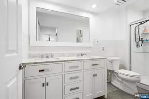 300 Pond Ct 5E, Washington Township, NJ 07676 - Photo 25