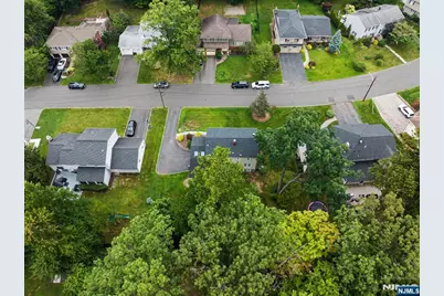 34 Cavell Place, Caldwell, NJ 07006 - Photo 41