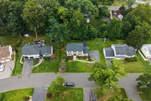 34 Cavell Pl, Caldwell, NJ 07006 - Photo 39