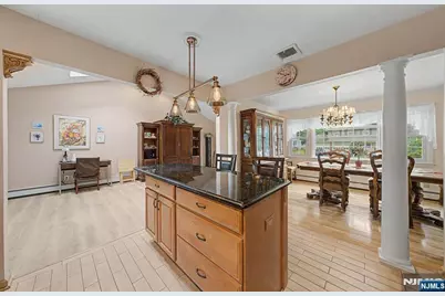 34 Cavell Place, Caldwell, NJ 07006 - Photo 13