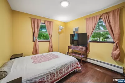 249 Knickerbocker Road, Englewood, NJ 07631 - Photo 17