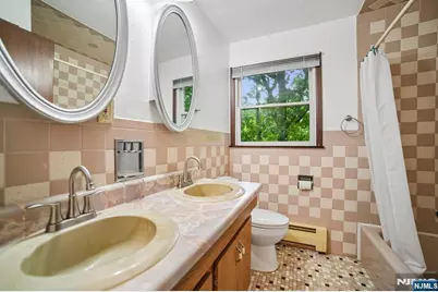 249 Knickerbocker Road, Englewood, NJ 07631 - Photo 15