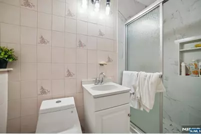 249 Knickerbocker Road, Englewood, NJ 07631 - Photo 23