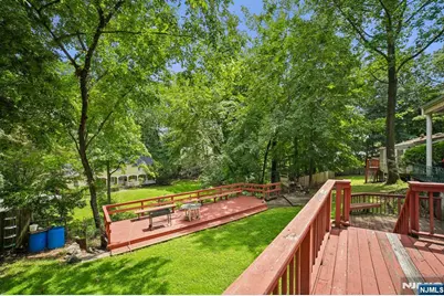 249 Knickerbocker Road, Englewood, NJ 07631 - Photo 27